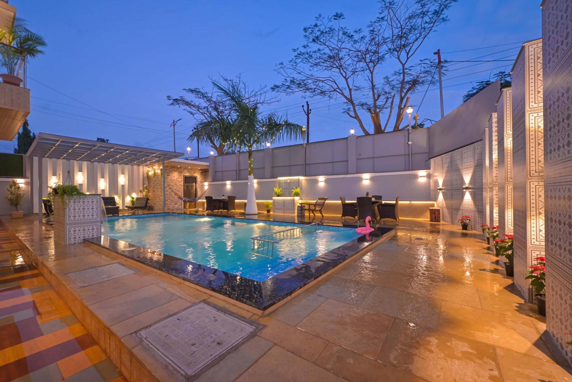 Azure Retreat Villa By Tropicana Stays Lonavala Ngoại thất bức ảnh